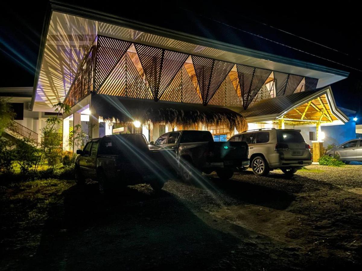Red Picnic Hostel ปางเลา ภายนอก รูปภาพ